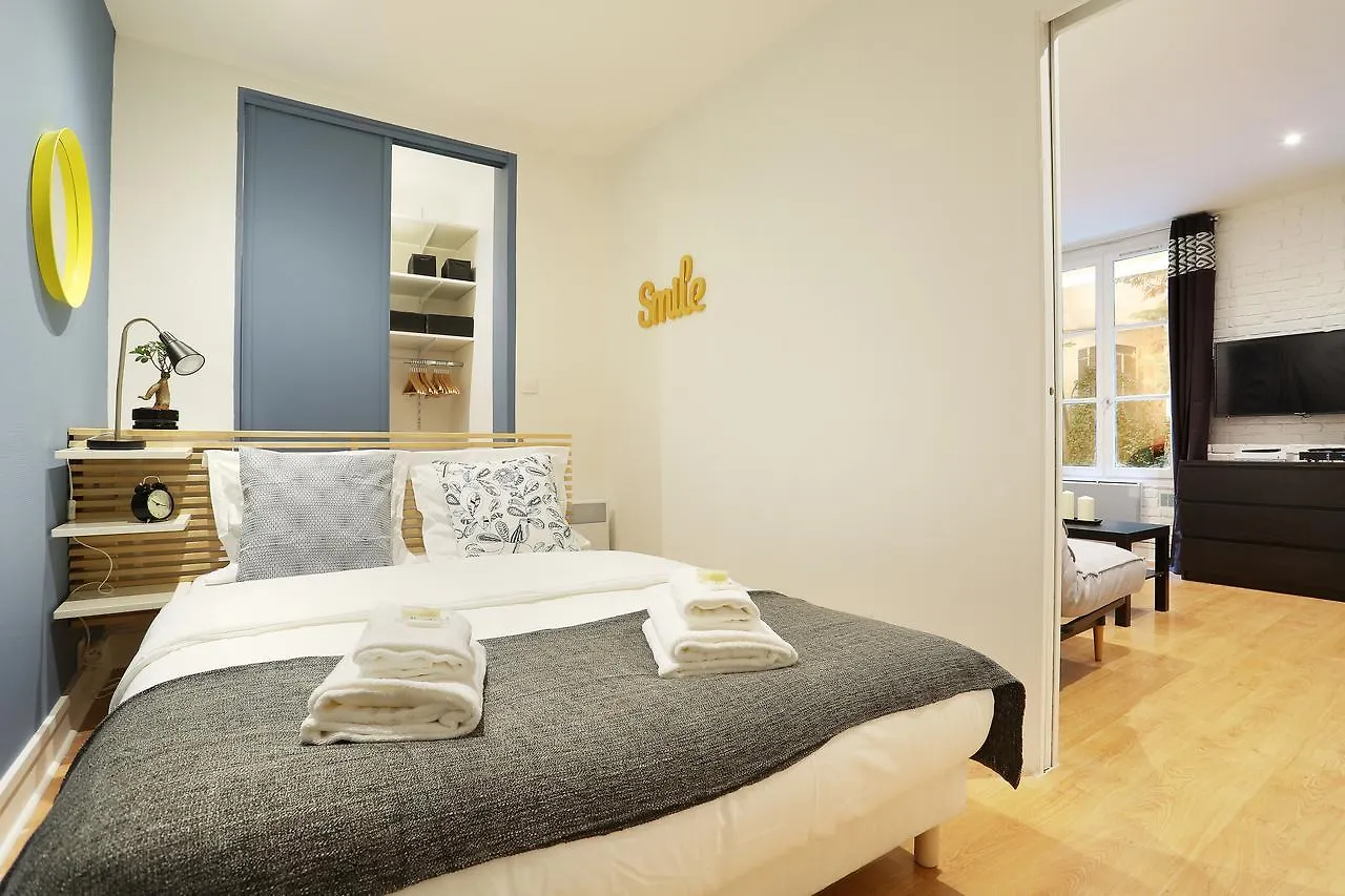 Apartment Moulin Rouge - Rue Lepic