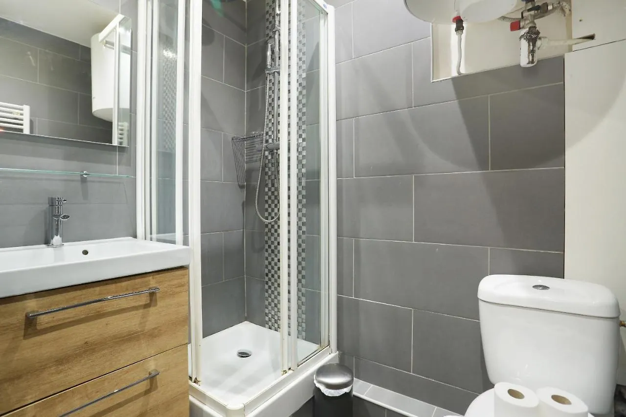 Moulin Rouge - Rue Lepic Apartment *