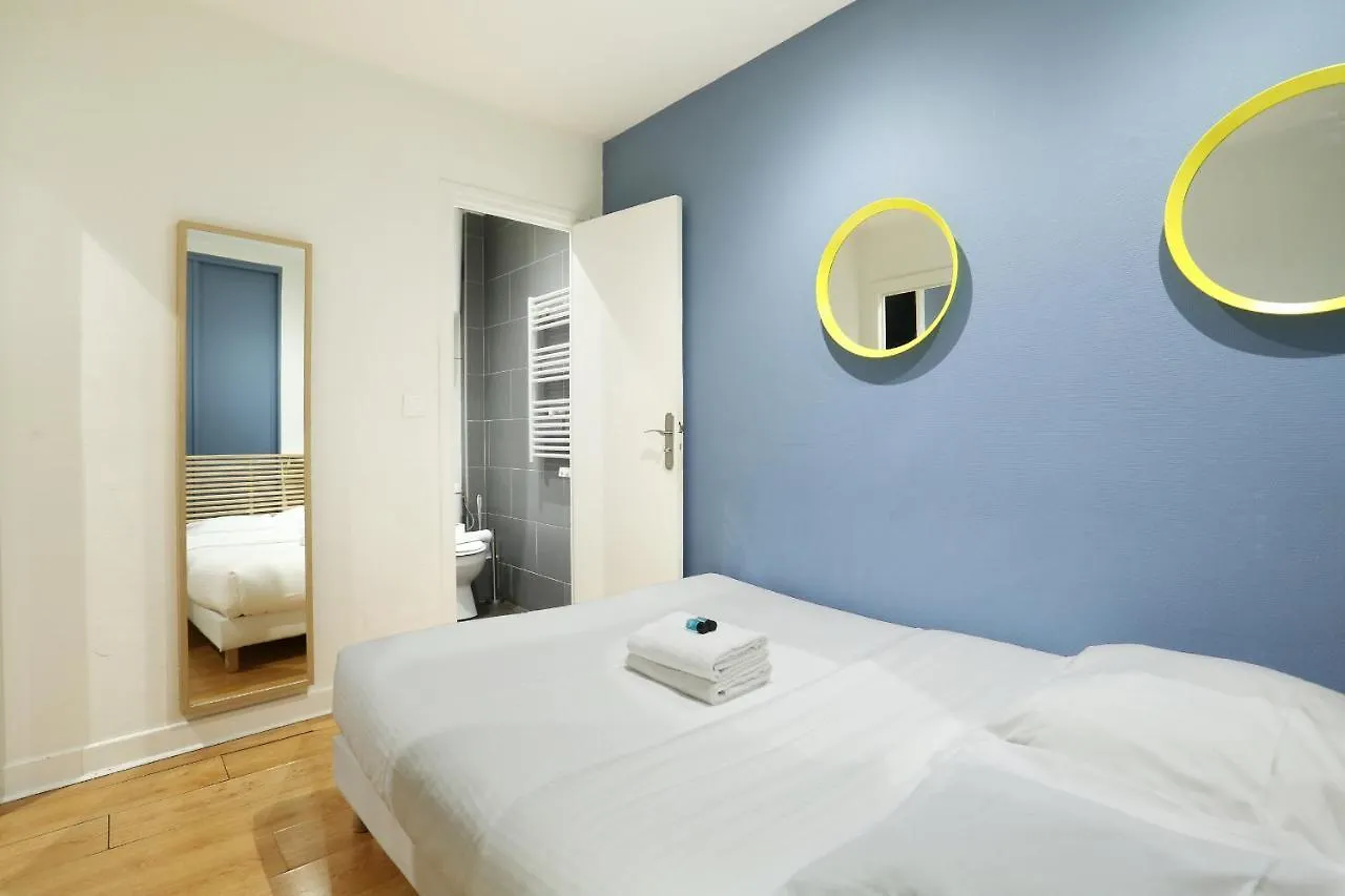 Moulin Rouge - Rue Lepic Appartement